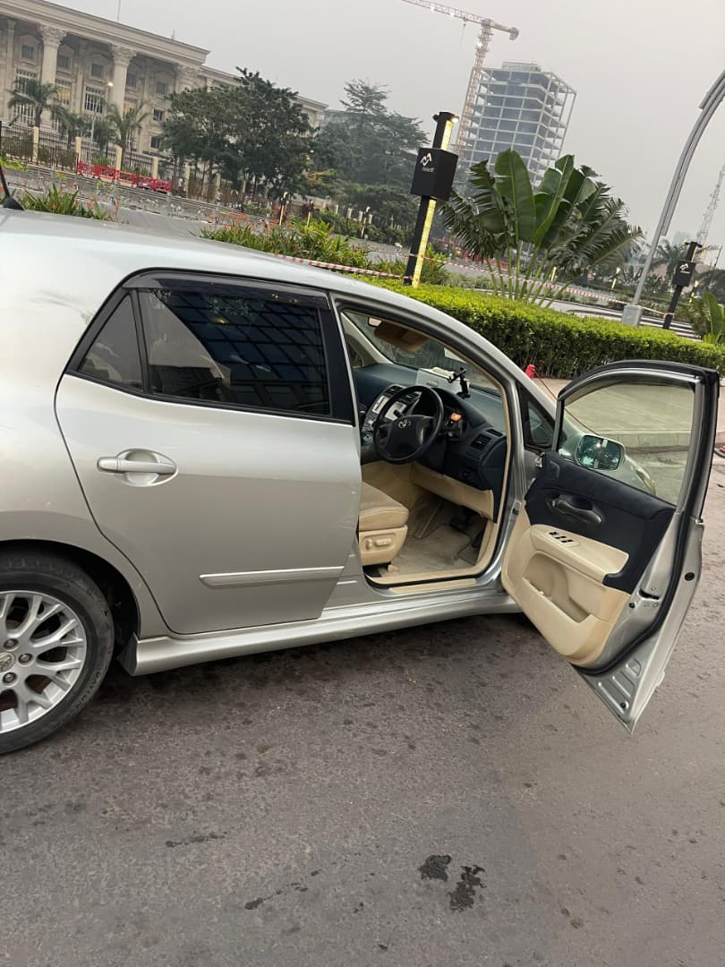 Toyota Blade